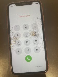 ガラス割れiPhoneXR